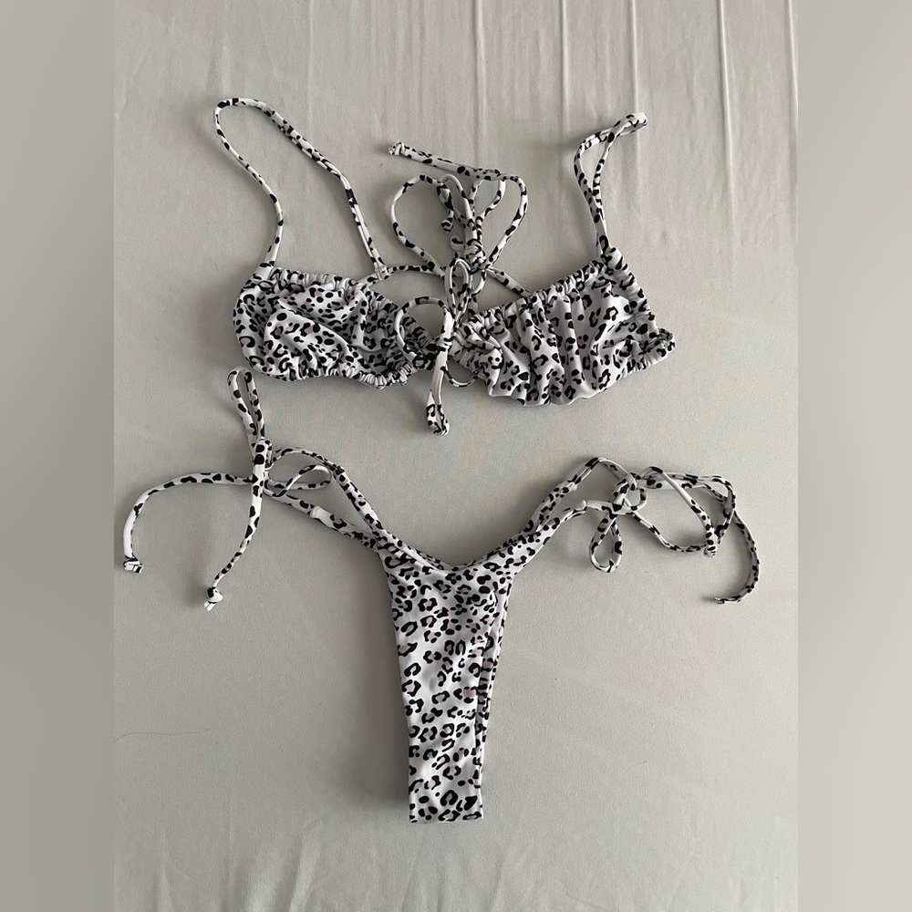 ZAFUL Leopard Print Ruffle Tie Side Bikini Set Size S